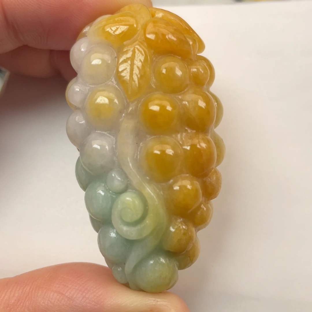 翡翠未镶嵌颈饰翡翠葡萄