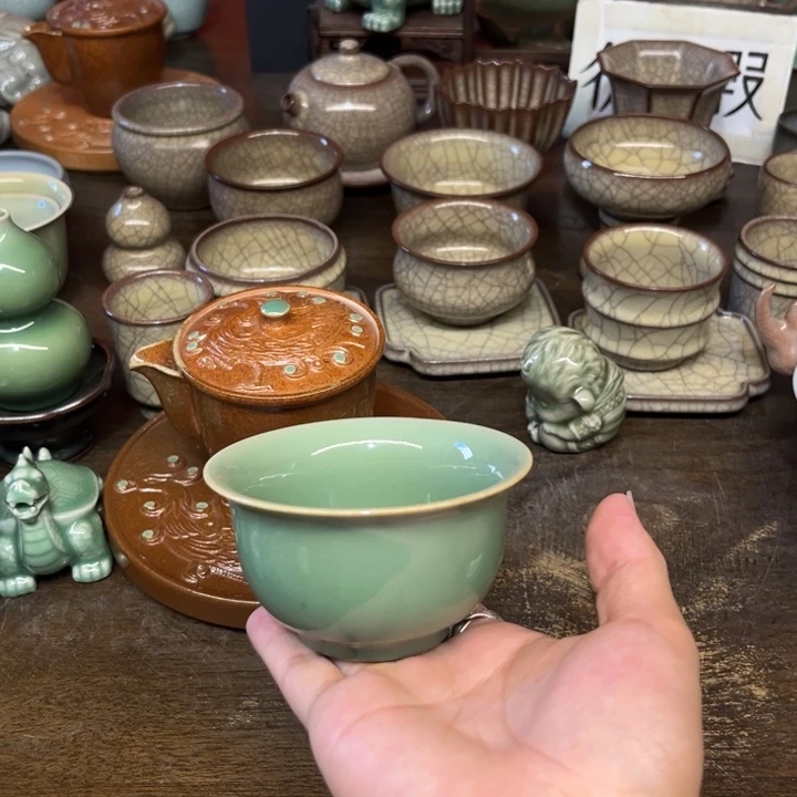 青瓷微瑕浮力特价