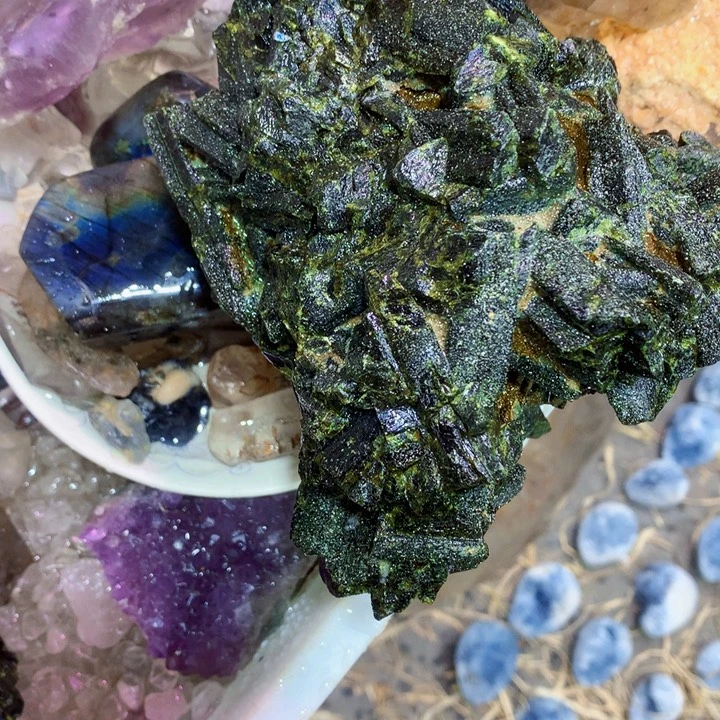 豆***i未镶嵌大型摆件（非配饰）水晶