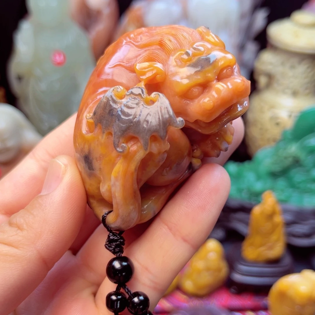 寿山石貔貅手玩件