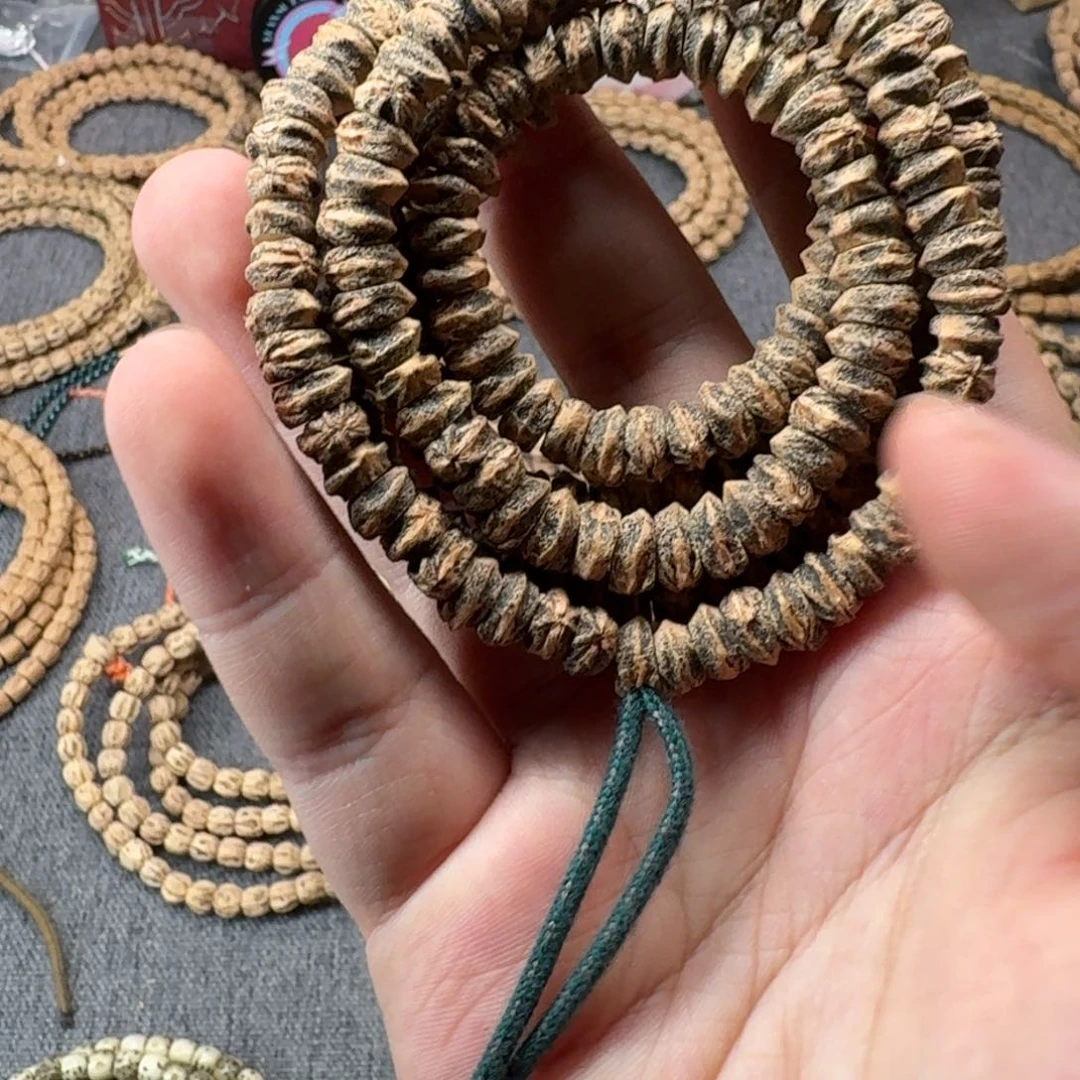 柏香籽/百香籽吊坠