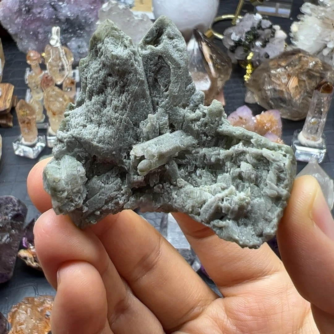 石材喜马缝合绿幽灵