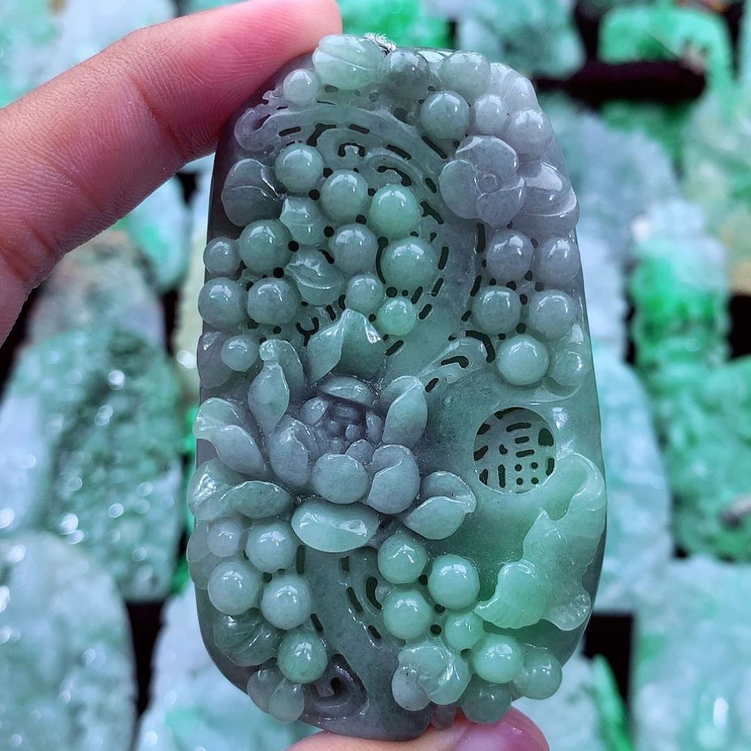 翡翠未镶嵌吊坠(不含链)