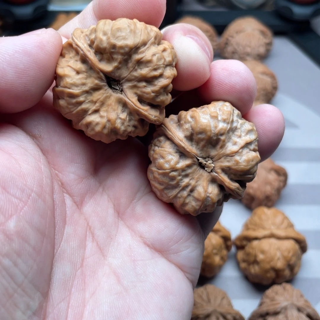 文玩核桃吊坠啊*蛤蟆头