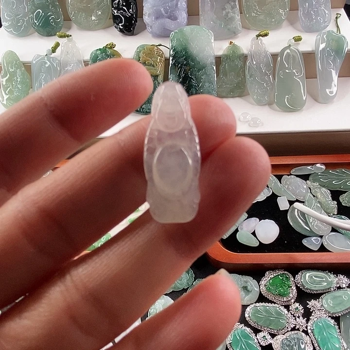 颈饰未镶嵌翡翠天然翡翠