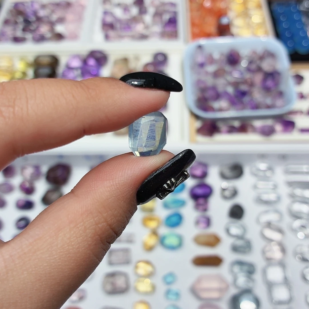 珠宝半成品未镶嵌水晶海蓝宝