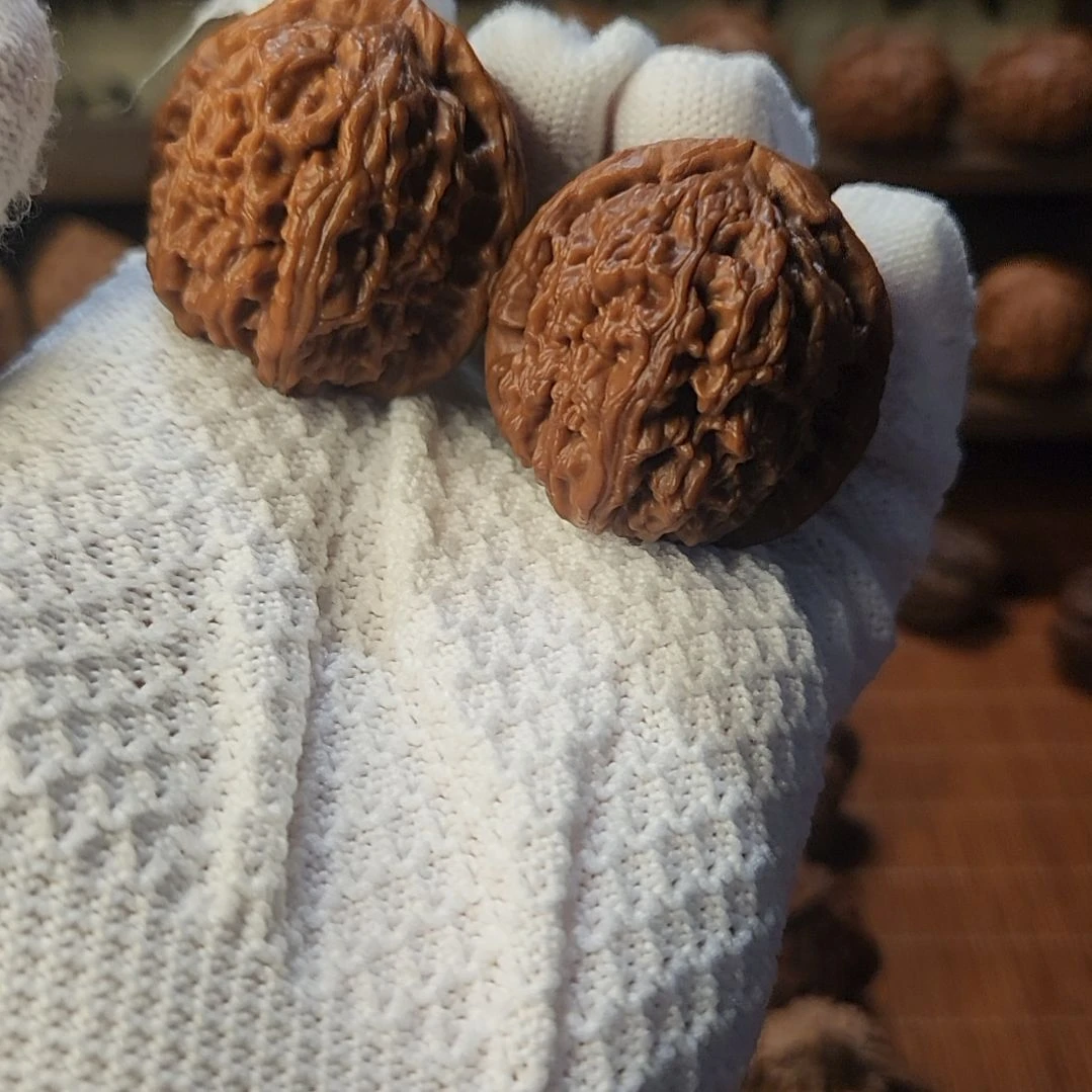 文玩核桃吊坠38回血白狮子