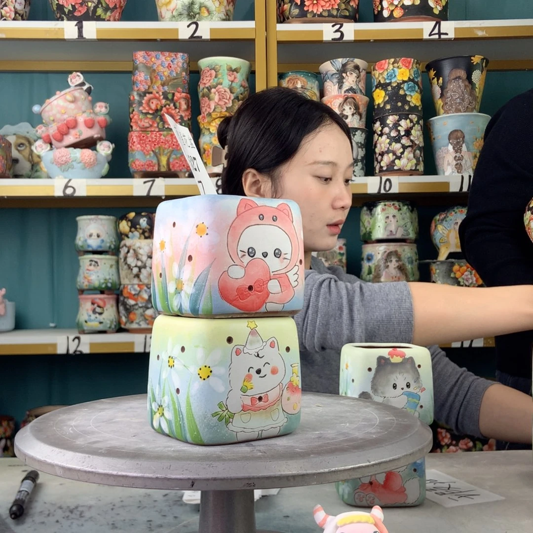 陶景德镇手工花盆527