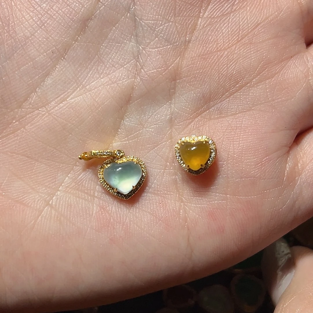 好***.翡翠18K金镶嵌颈饰