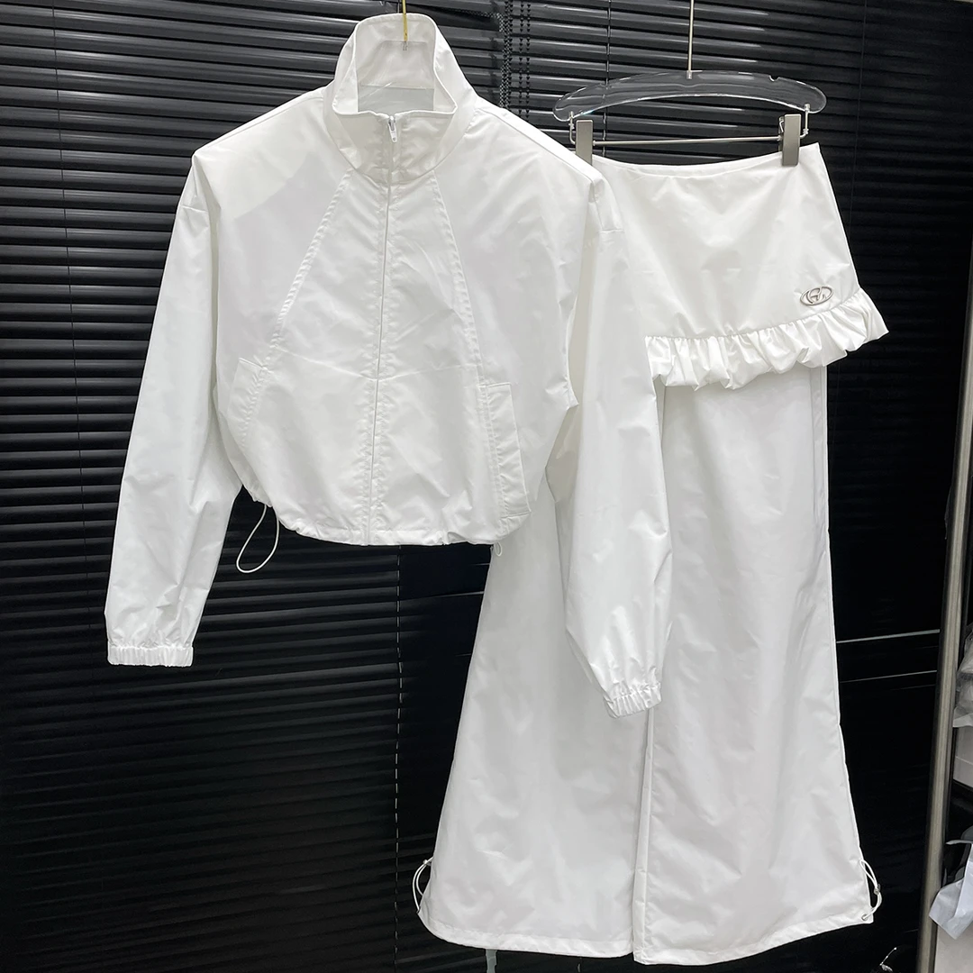 付新博女装防晒时尚套装女设计感立领短外套+屁帘一体休闲裤13968