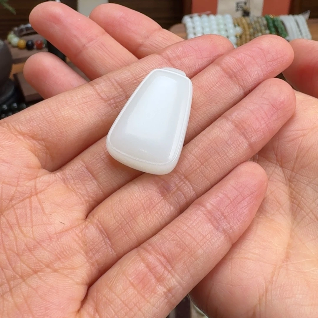 和田玉（糖玉）未镶嵌手链