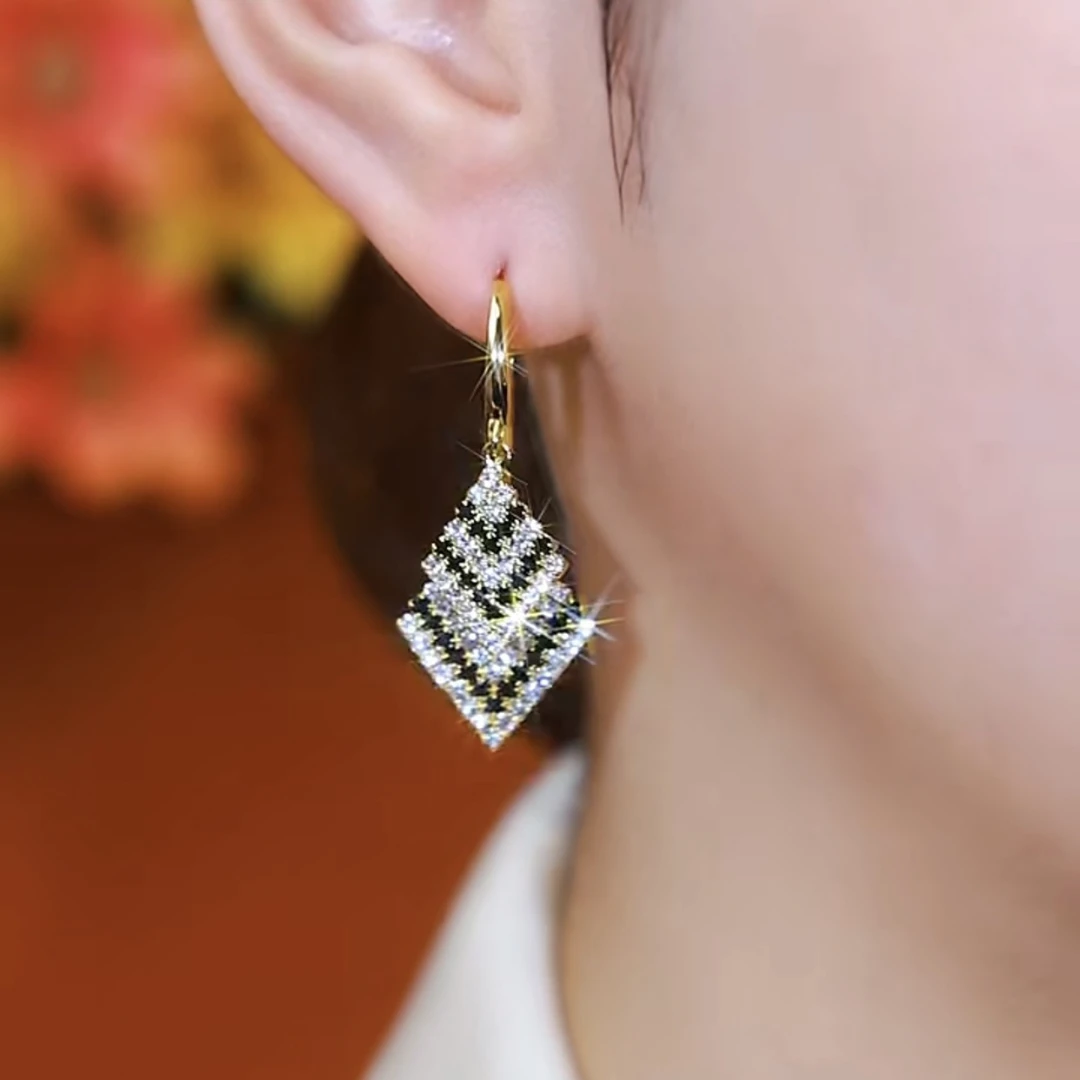 铜合金锆石耳饰 925银针时尚设计感千鸟格时尚耳环个性满钻百搭