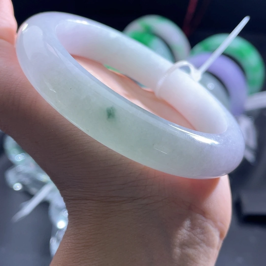 未镶嵌（手镯）定制翡翠