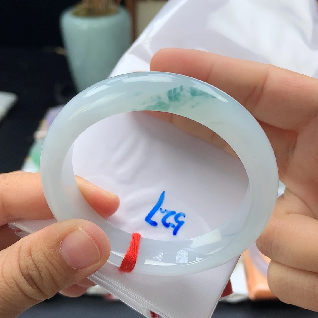 未镶嵌手镯翡翠62号很漏