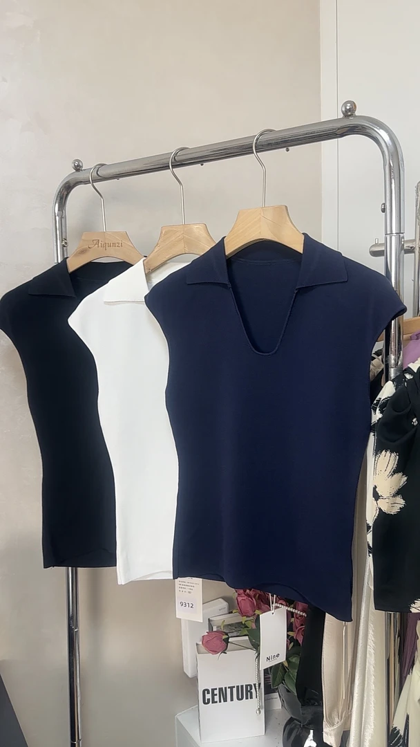 1099款针织冰丝弹力修身上衣