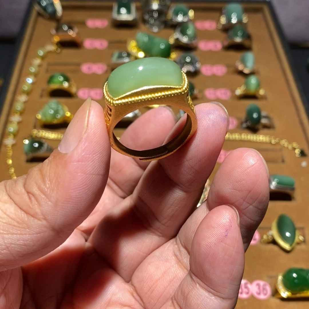 和田玉（碧玉）戒指未镶嵌