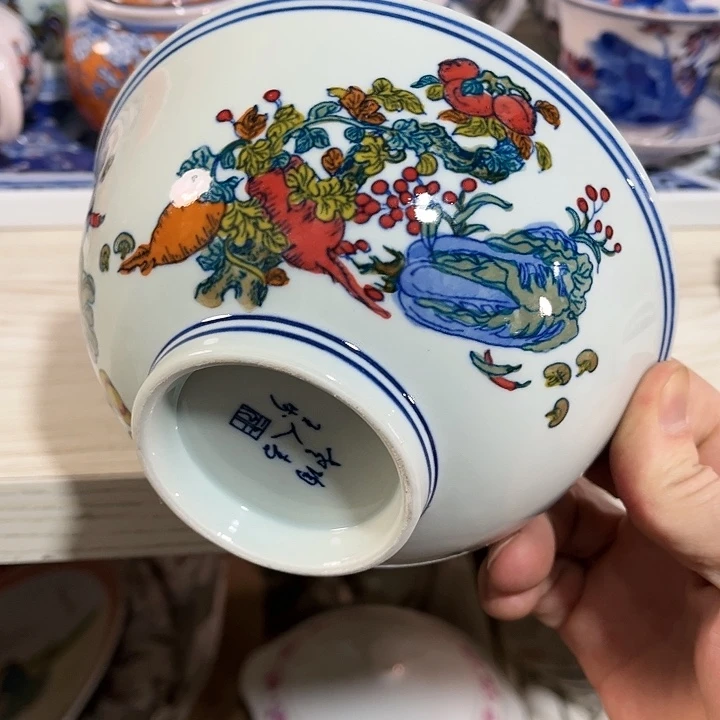 瓷片///////直径15厘米。绿西西。