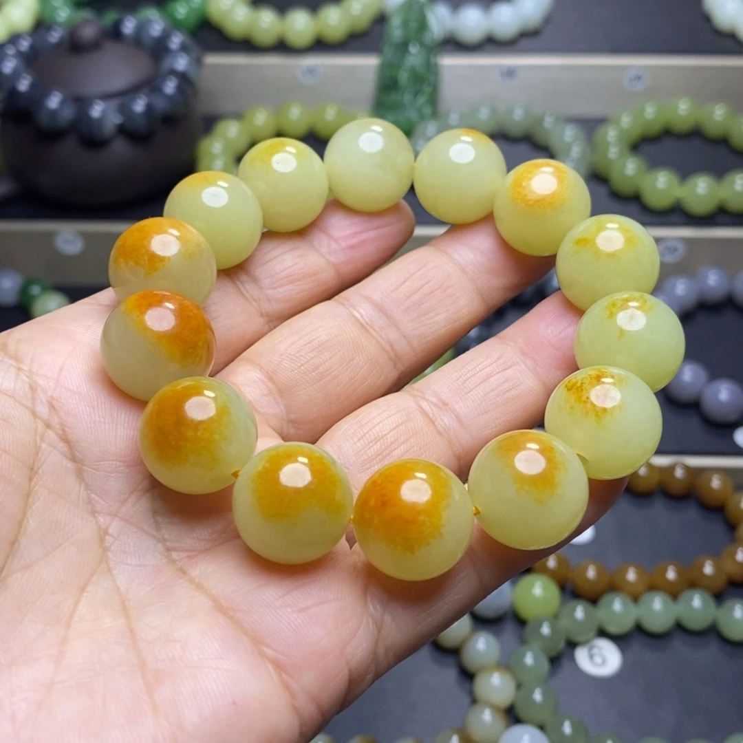 和田玉未镶嵌手串