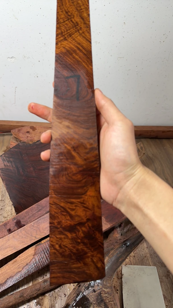 海南黄花梨水波留疤