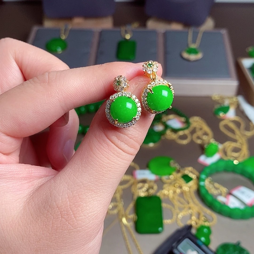 18K金镶嵌翡翠耳饰34