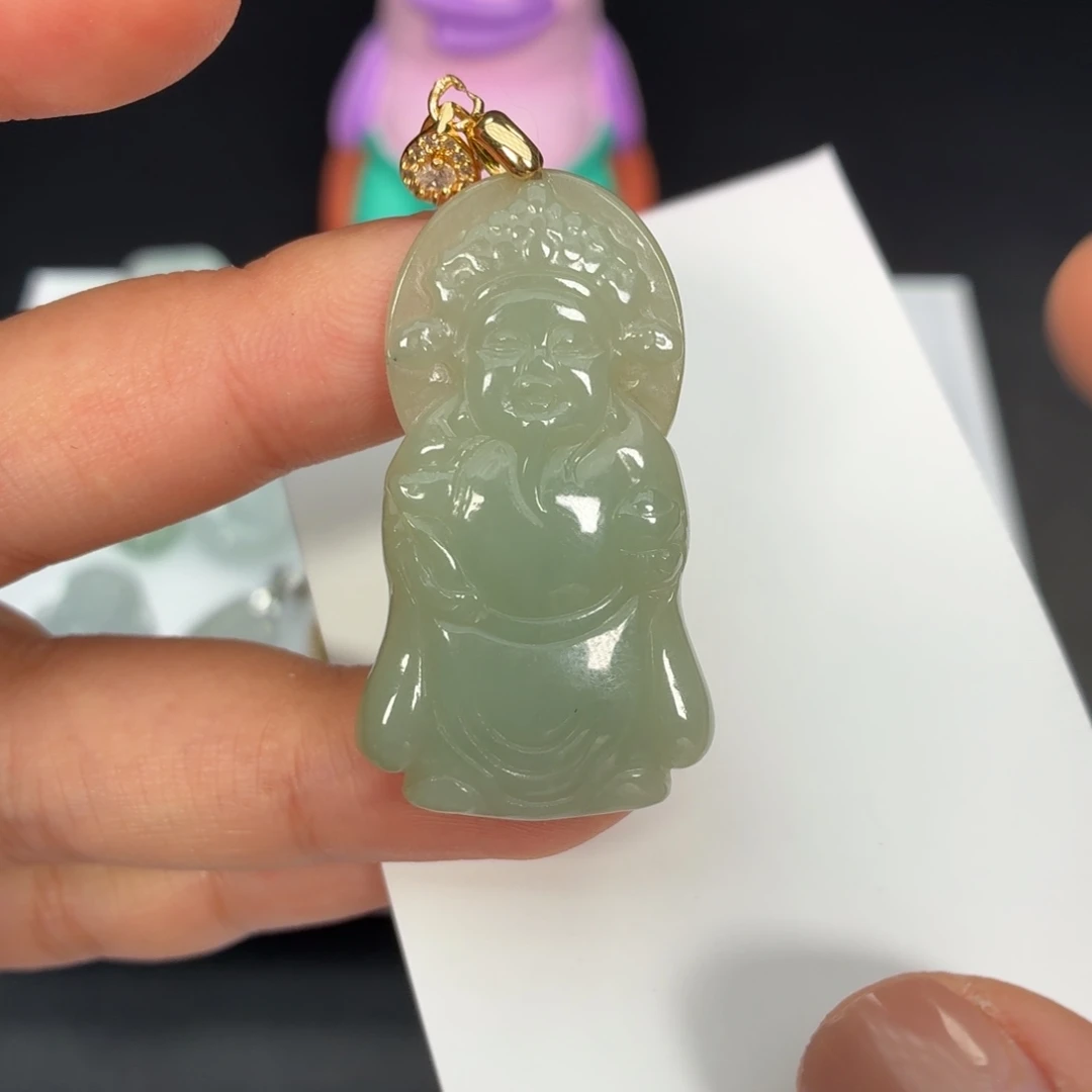 翡翠未镶嵌颈饰财神爷