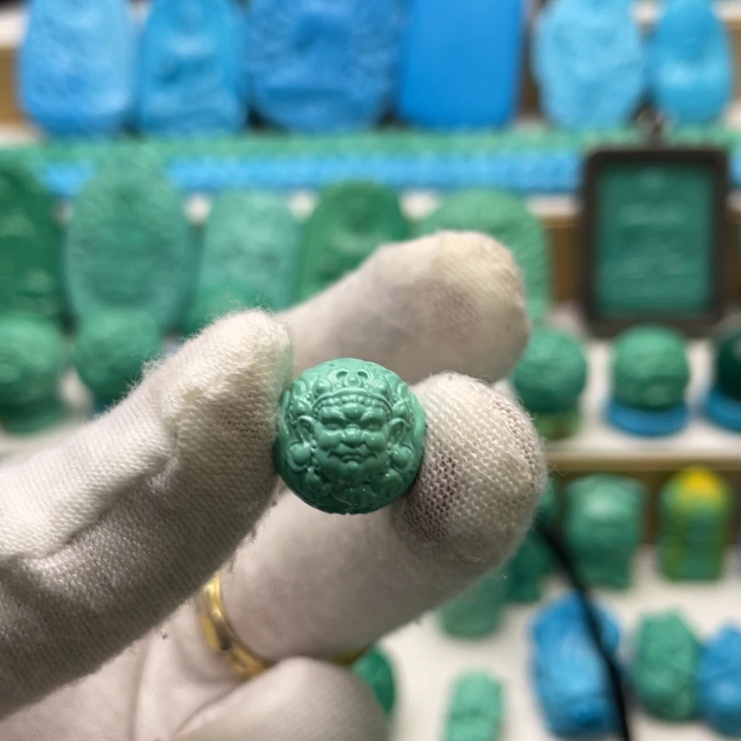 石材卡13黄财神珠子一枚
