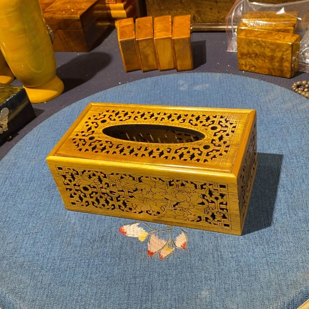 楠木1436586869798989