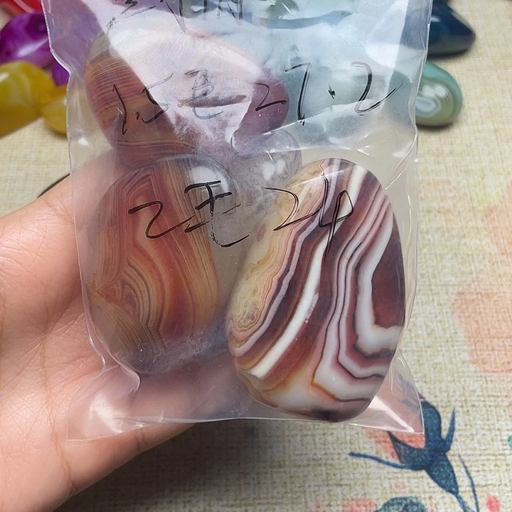 剑***香玛瑙/玉髓未镶嵌珠宝半成品