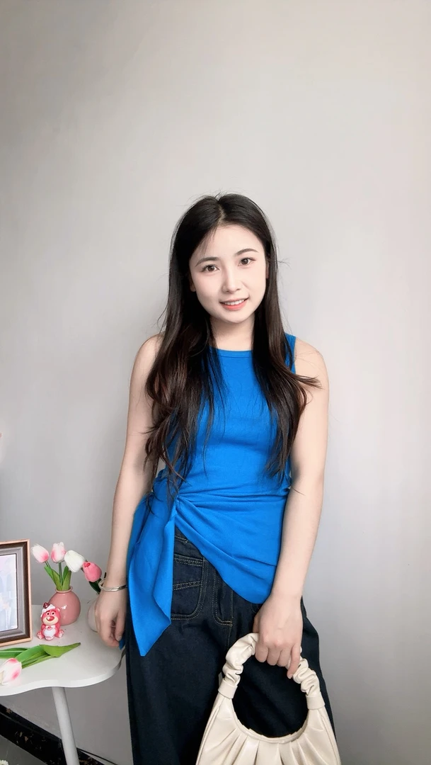 时髦街头针织显瘦纯色不规则设计感收腰绑带上衣背心