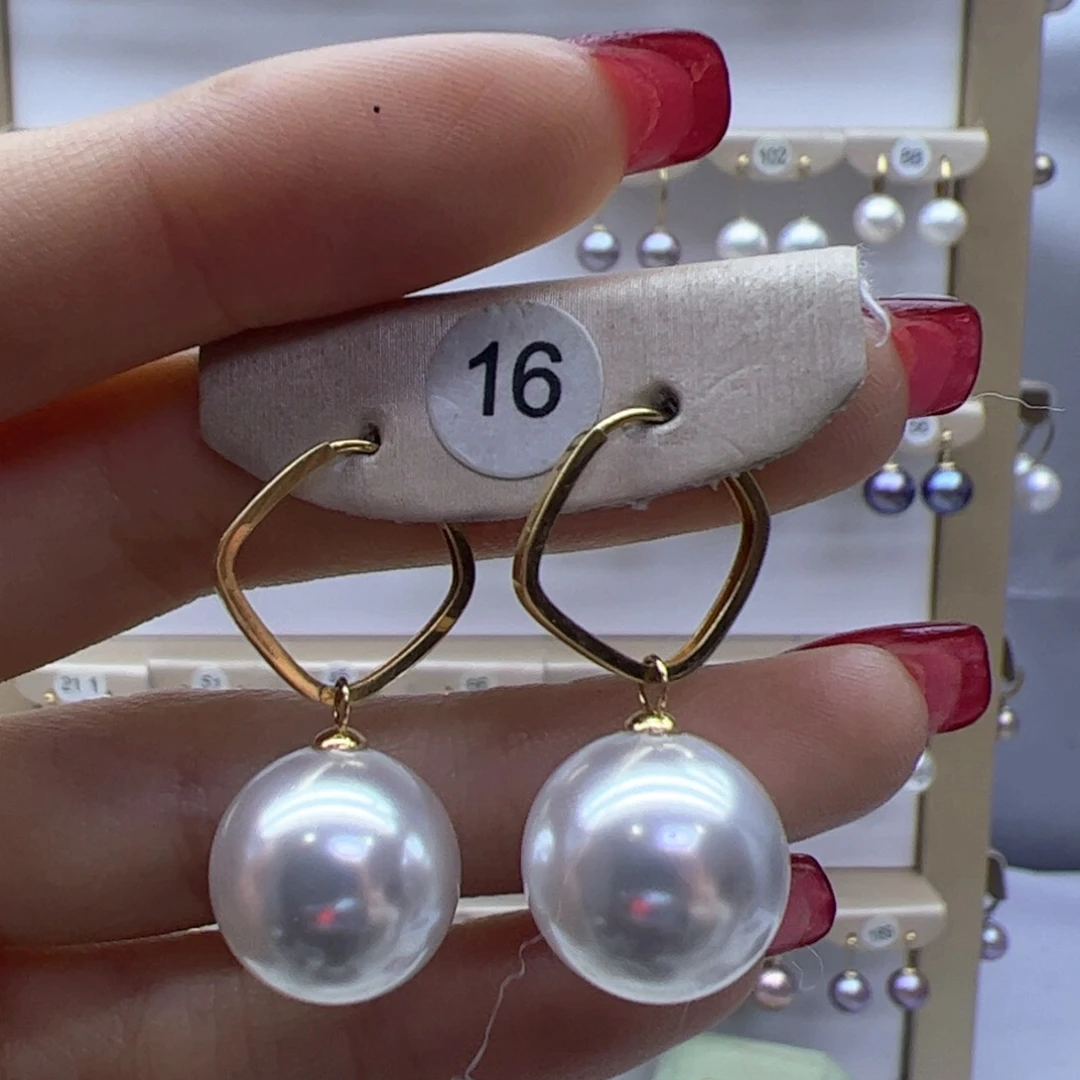 淡水珍珠耳饰18K金镶嵌