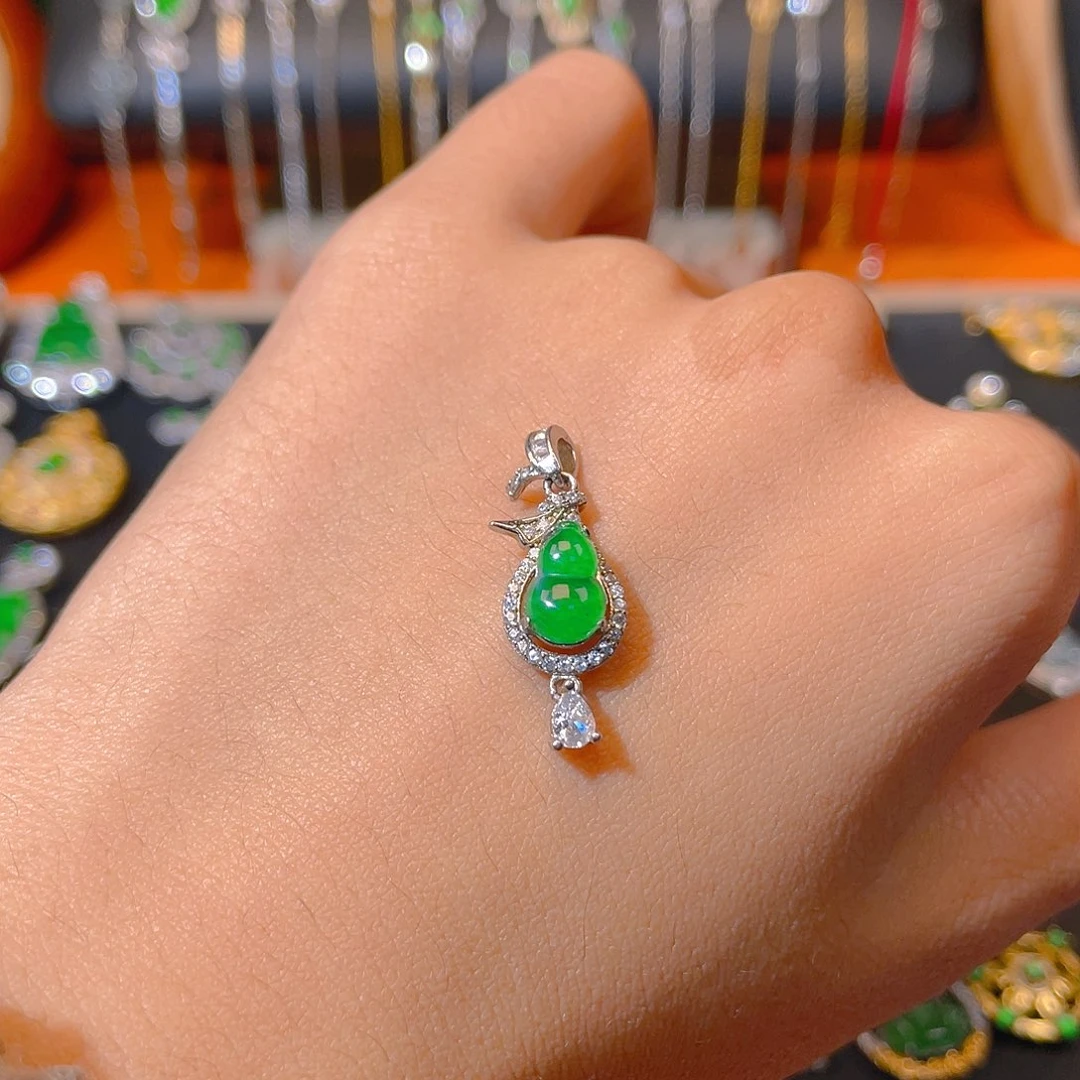 翡翠银S925镶嵌颈饰