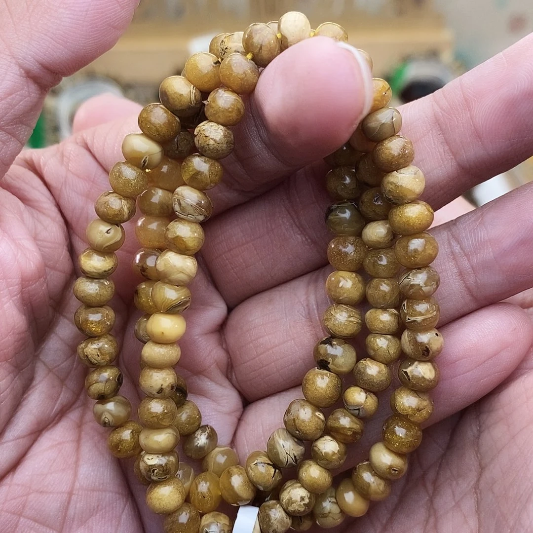 琥珀未镶嵌裸石6蜜蜡