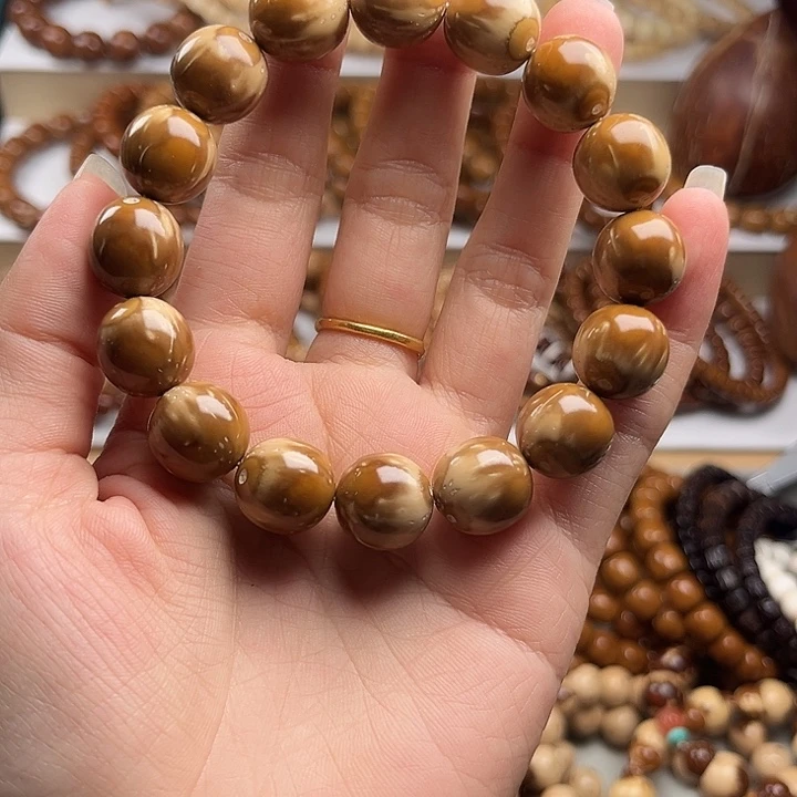 紫金鼠手串13圆珠花皮三花手串