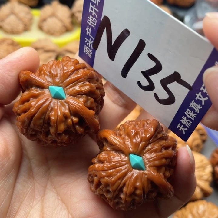 文玩核桃把件血麒麟39尺