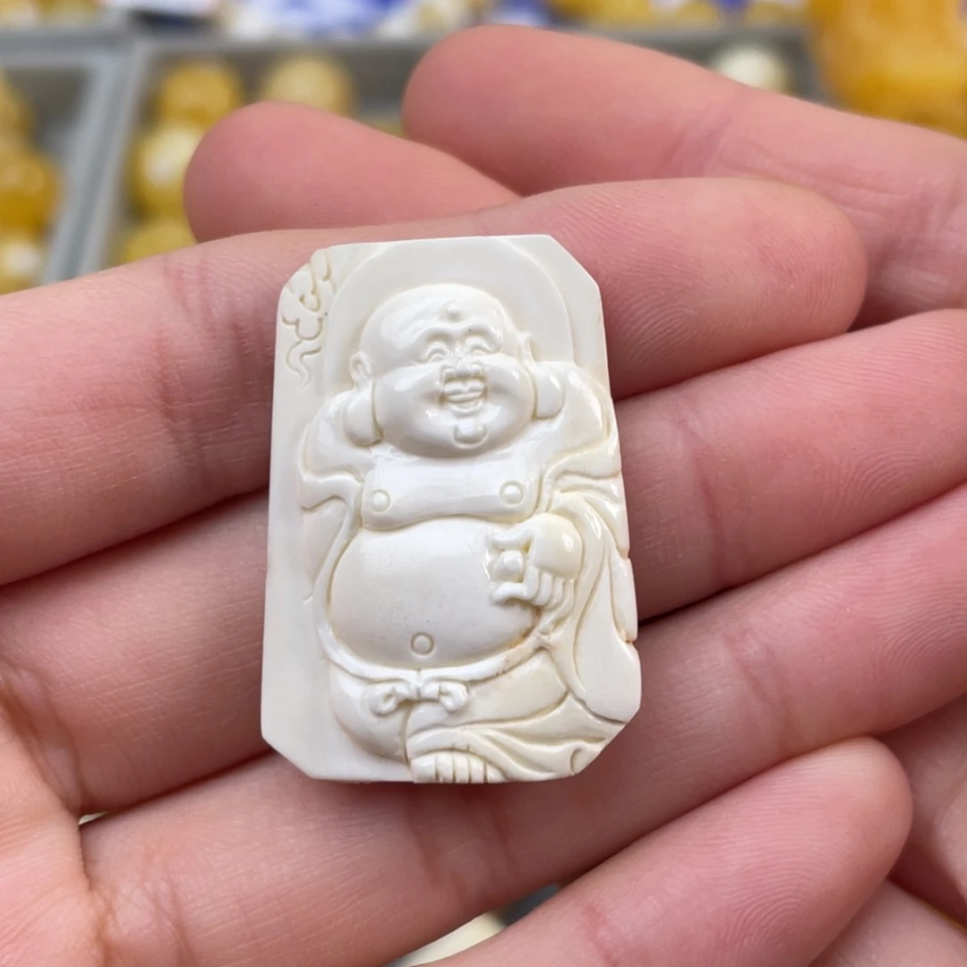 蜜蜡未镶嵌珠宝奇石