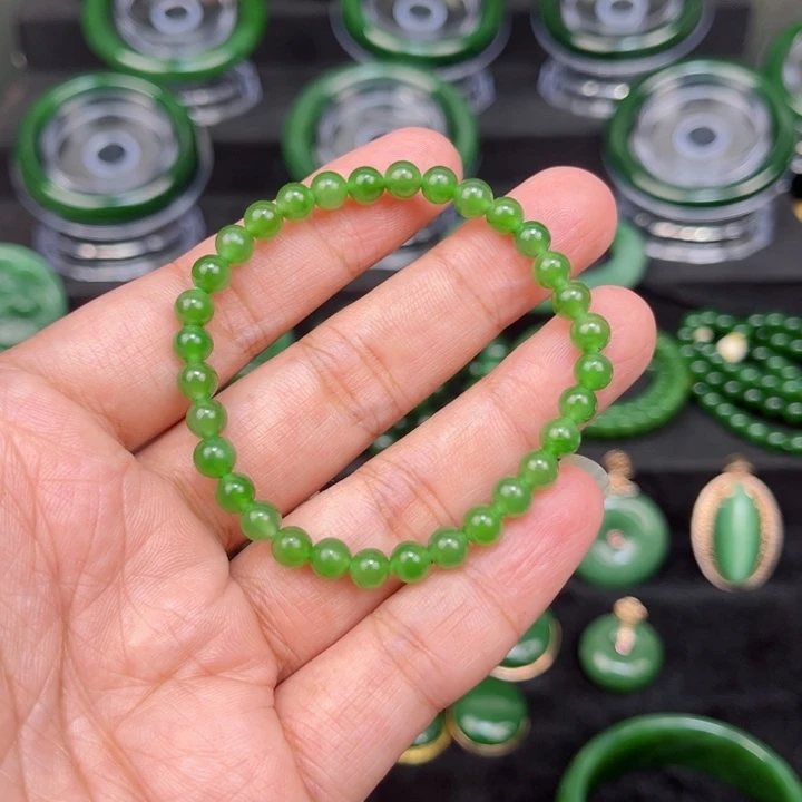 手链未镶嵌和田玉（碧玉）