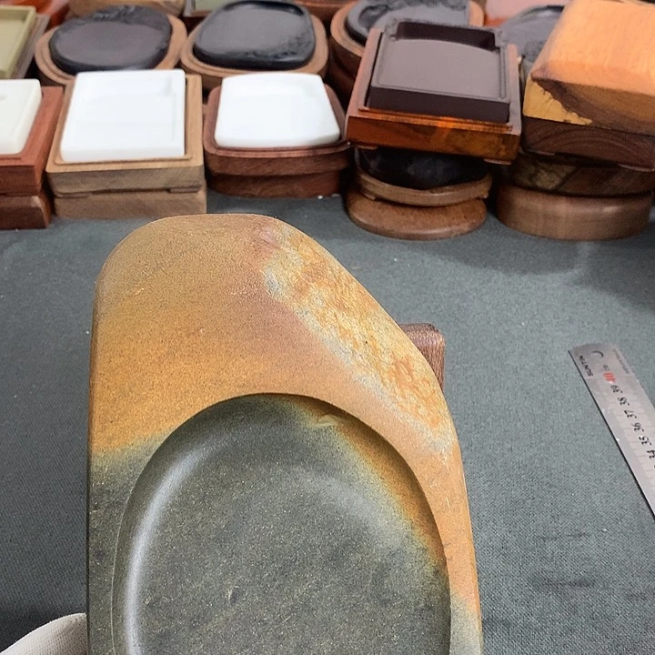 广东肇庆原石端砚