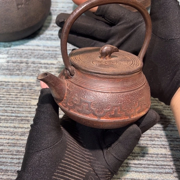 圩*铁壶有铁锈茶道具小容量