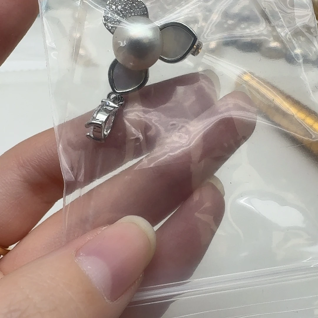 未镶嵌胸针拼合珍珠（马贝珠）