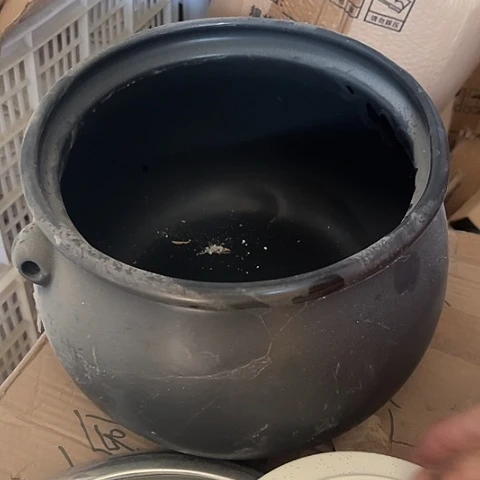 微瑕，不能明火、口径25，高29无盖储物