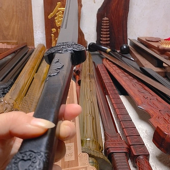 紫光檀木80长绣春刀