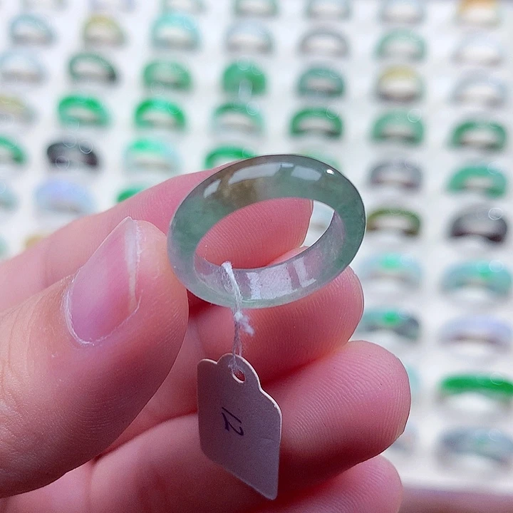 翡翠未镶嵌戒指12号