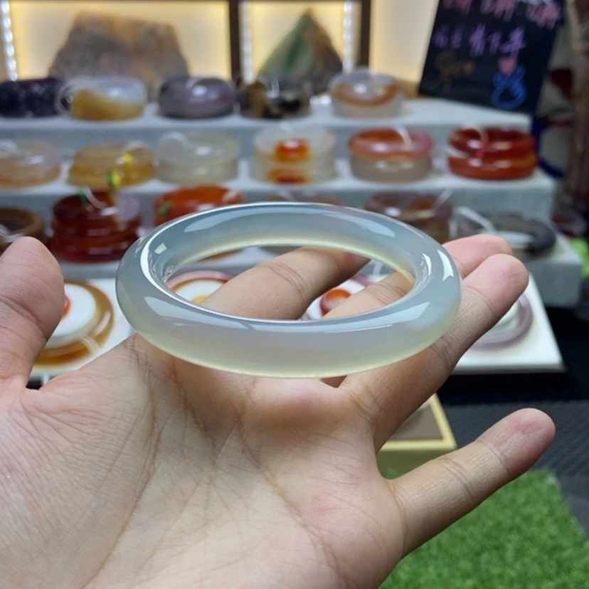 【闪购商品】手镯玛瑙/玉髓未镶嵌
