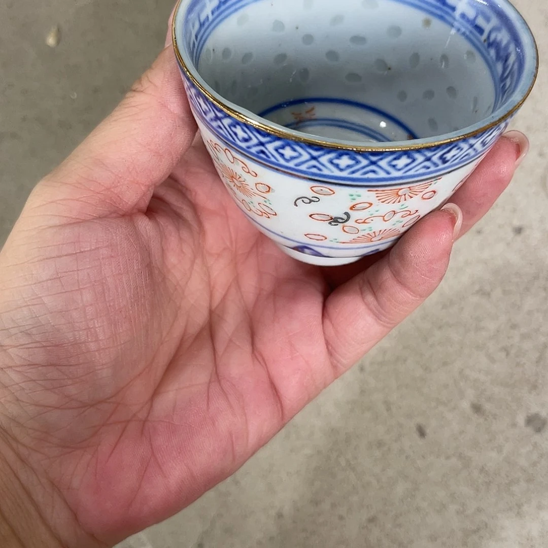 瓷片横**军哈哈哈我是个大美女