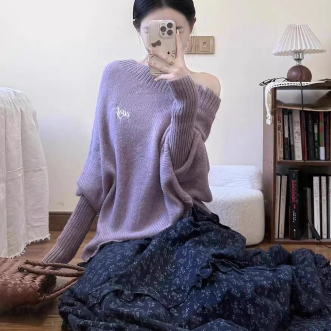 早秋温柔风一字肩不规则针织上衣女25秋冬新款慵懒风宽松套头毛衣