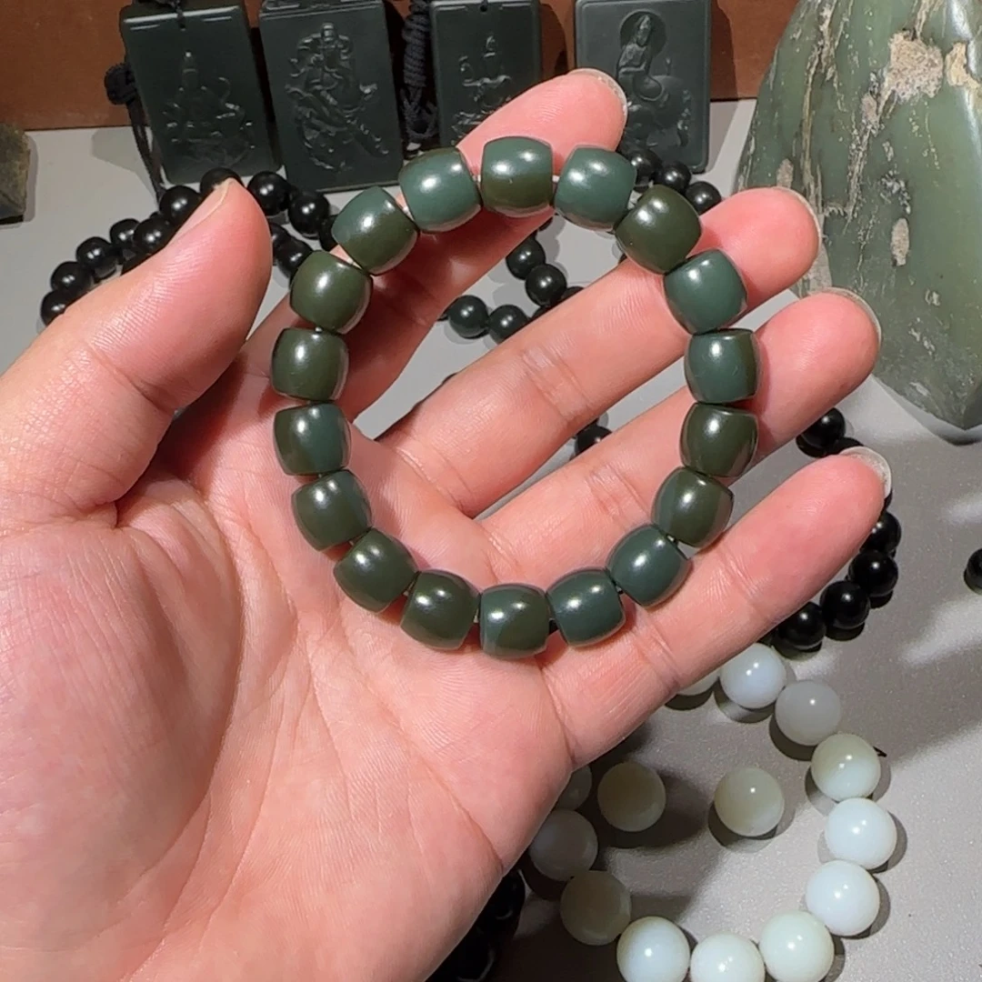 光***哥和田玉（糖玉）未镶嵌手链