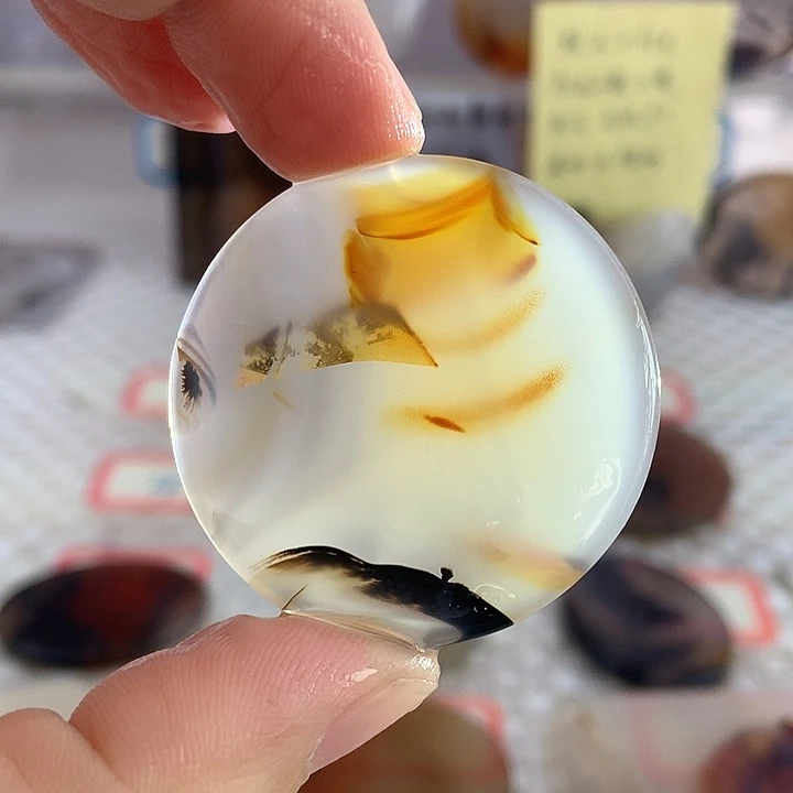 玛瑙/玉髓未镶嵌颈饰