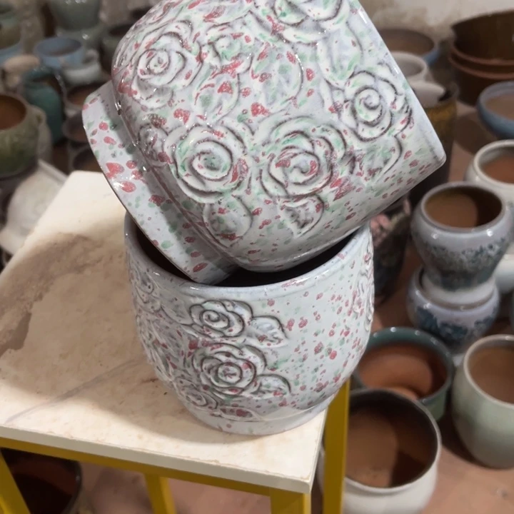 紫砂花盆口径15高度15两只正品