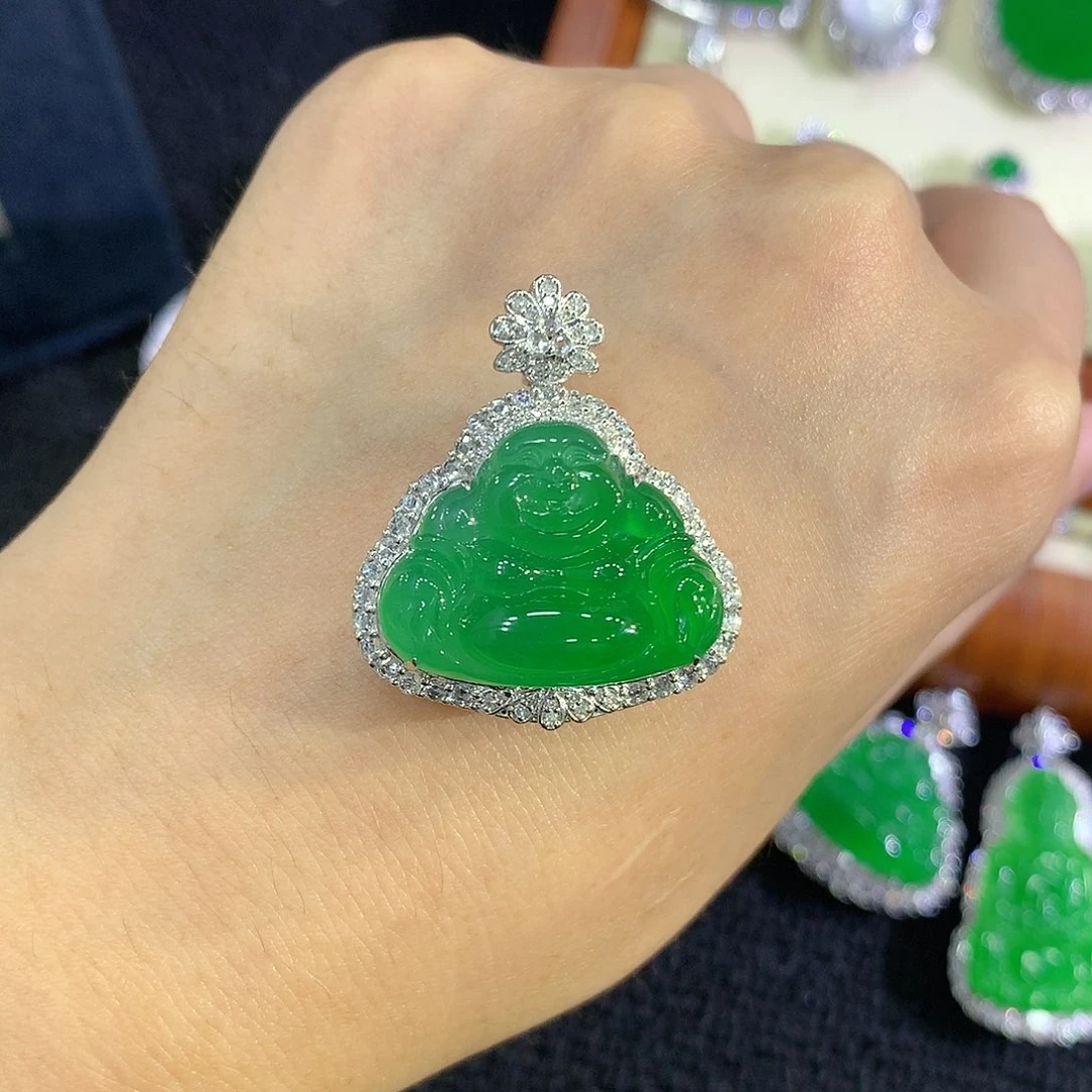 【闪购商品】吊坠(不含链)18K金镶嵌翡翠佛公