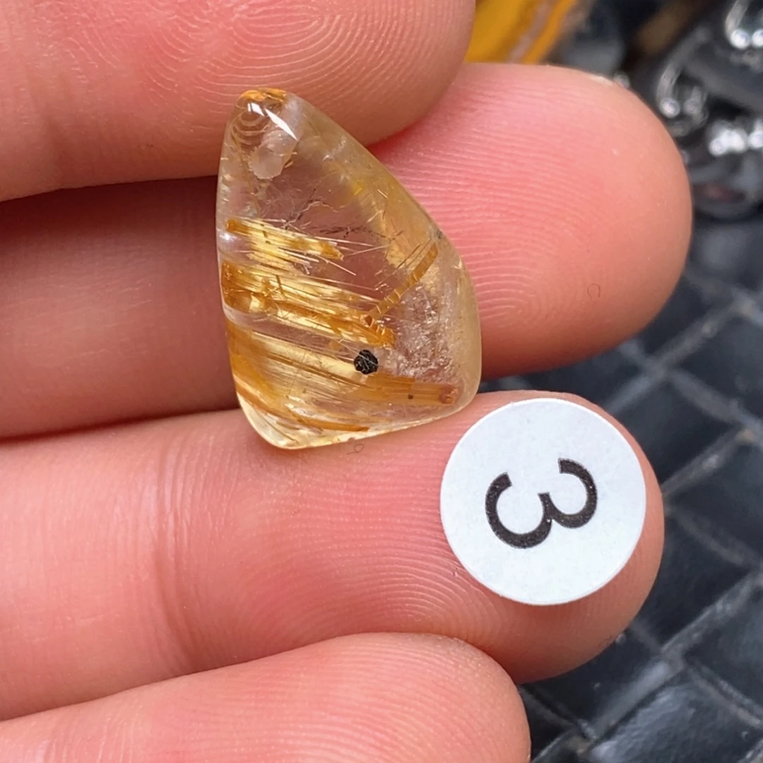 沙***川未镶嵌颈饰水晶水晶